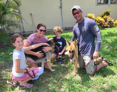 1505
ARTHUR WITH NEW MOM CHRISTY DAD LUKE AND ADELAIDE AND BECKETT DOG 1505
