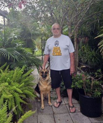 1821
HOTPPOT WITH NEW DAD FRANK DOG 1821
