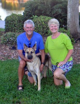 KENAI WITH NEW MOM SUSIE AND DAD WAYNE DOG 1257
Keywords: 1257