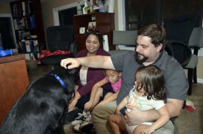 KODA WITH NEW MOM INDIA AND DAD JORDAN WITH NYRA AND ART DOG 1398
Keywords: 1398